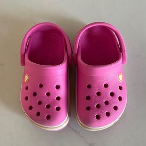 Crocs Toddler Size C7 - Pink - Gently Used